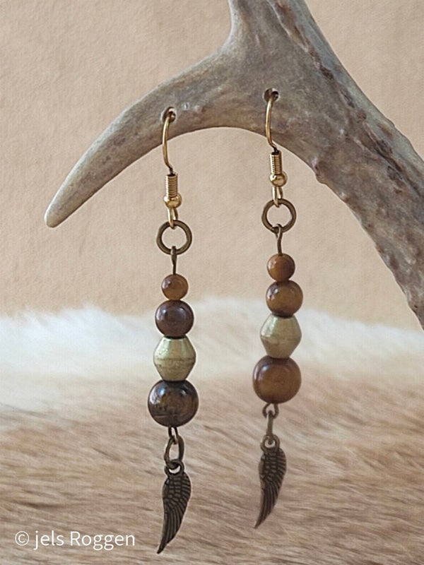 Tijgeroog met veertjes