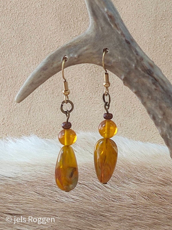 Barnsteenkleurige glaskralen