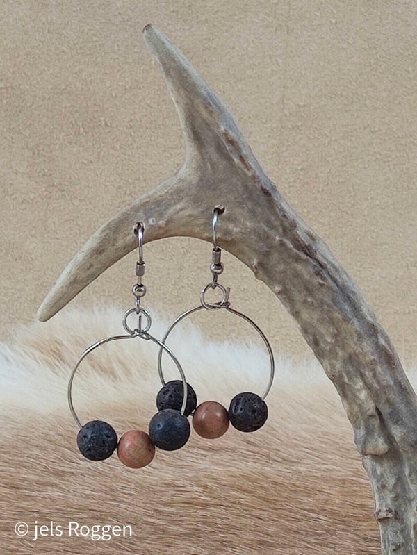 Ronde ringen met Lavasteen en bruine Jasper