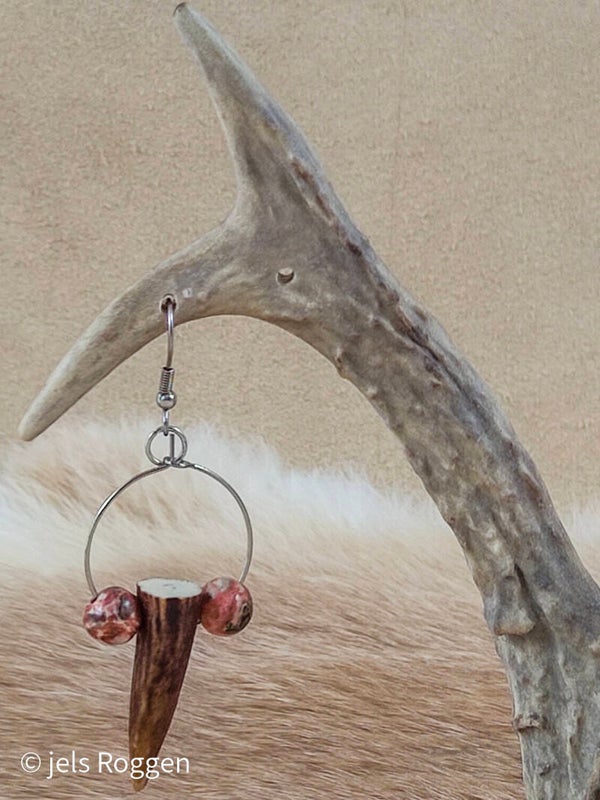 Ring met gewei puntje en Leopard Skin