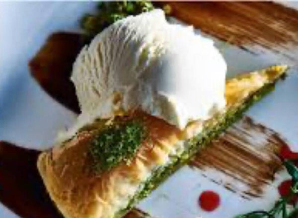 Baklava met room