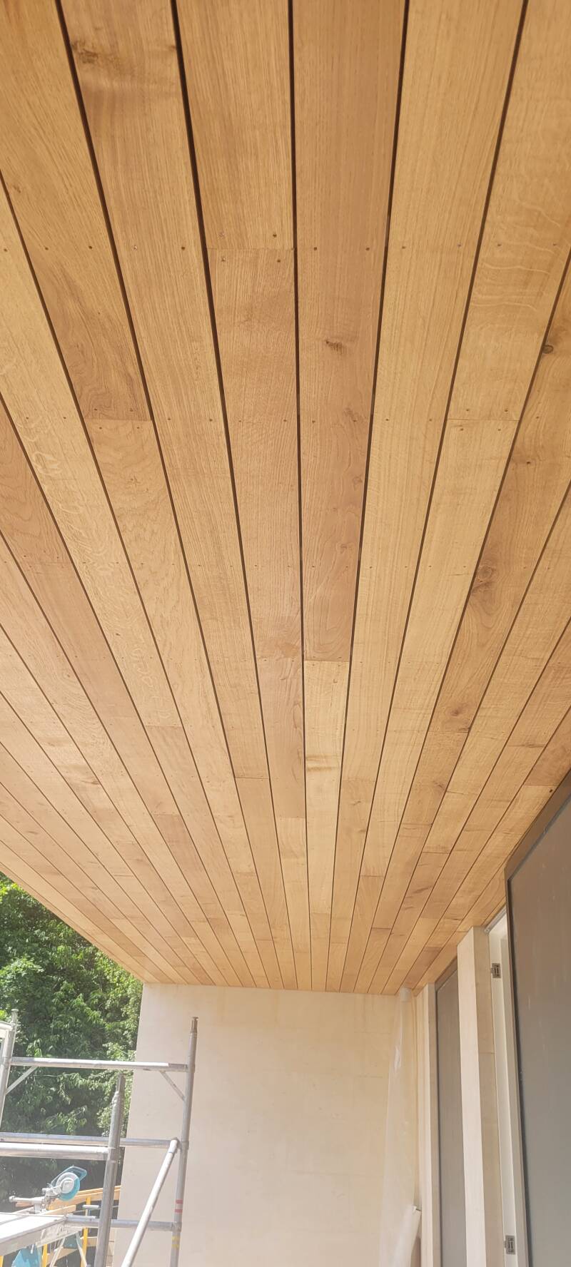 Oak linear cladding 2nd fix