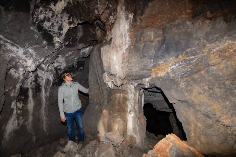 Le pareti asciutte e annerite