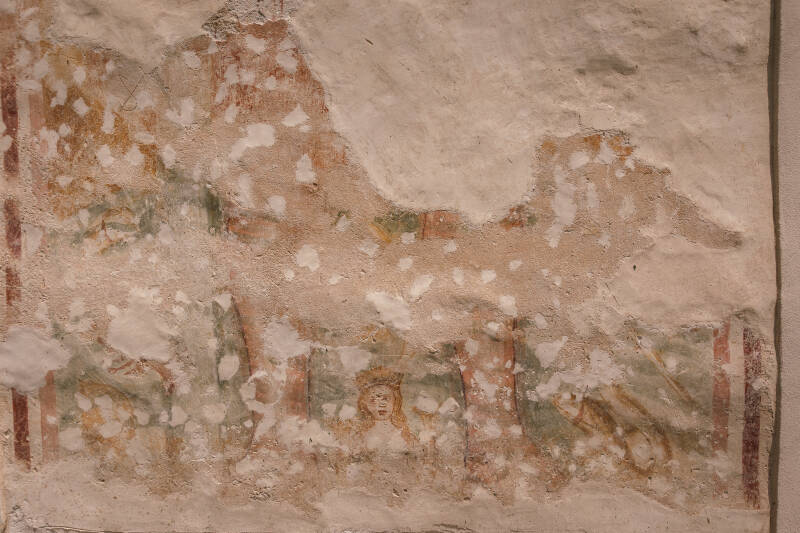 L&#039;affresco sulla facciata della chiesa di S.Brikcij