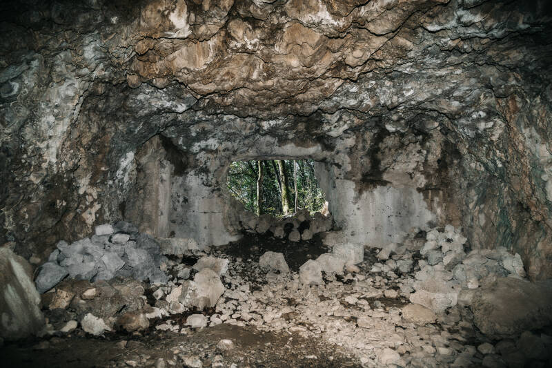Rifugio con cannoniera