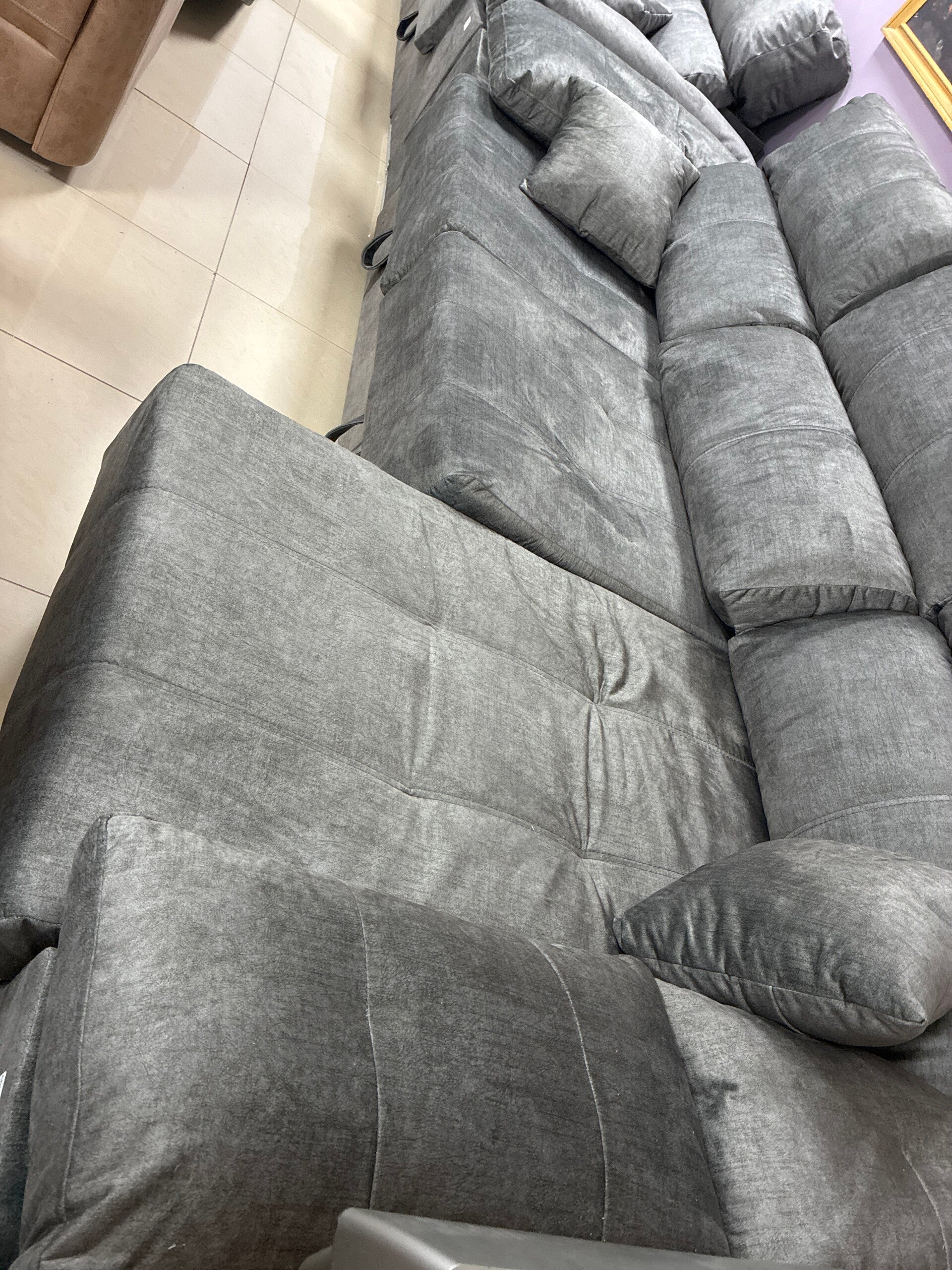 -Chaiselonge cama gris