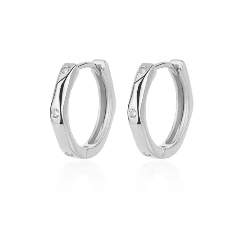 Aros Plateados con Circonias