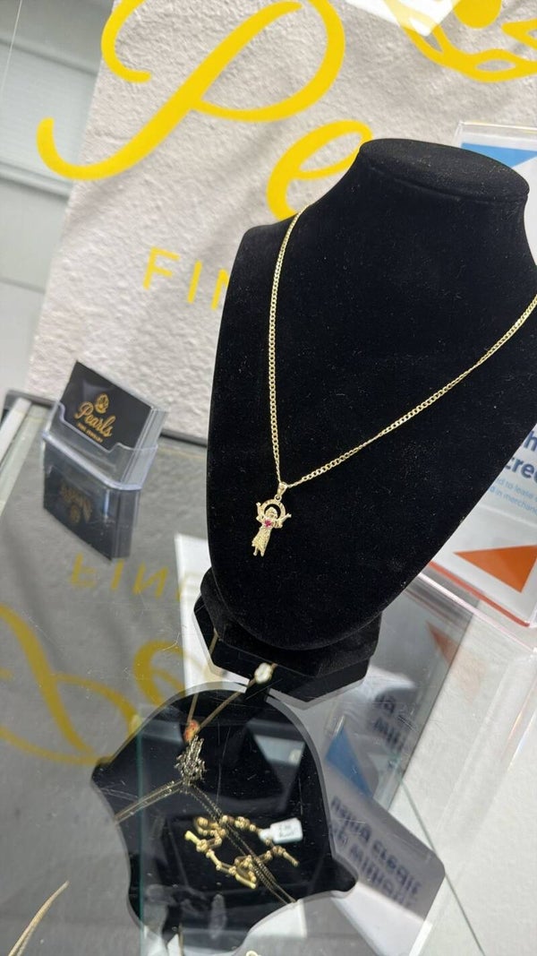 Cuban Chain “18” w divino niño charm