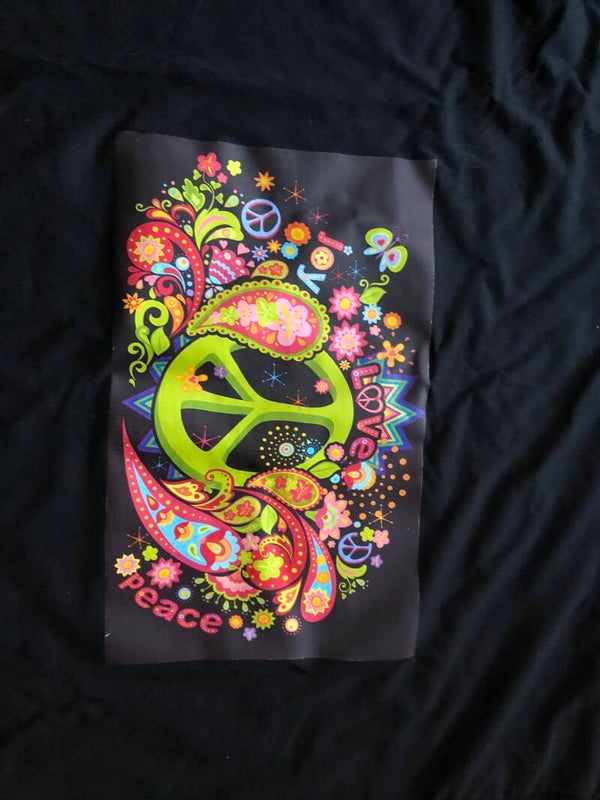t shirt zwart love&peace