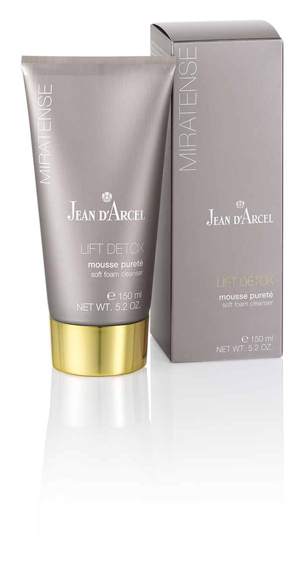 Luxueuze, luchtige en zachte reinigingscrème