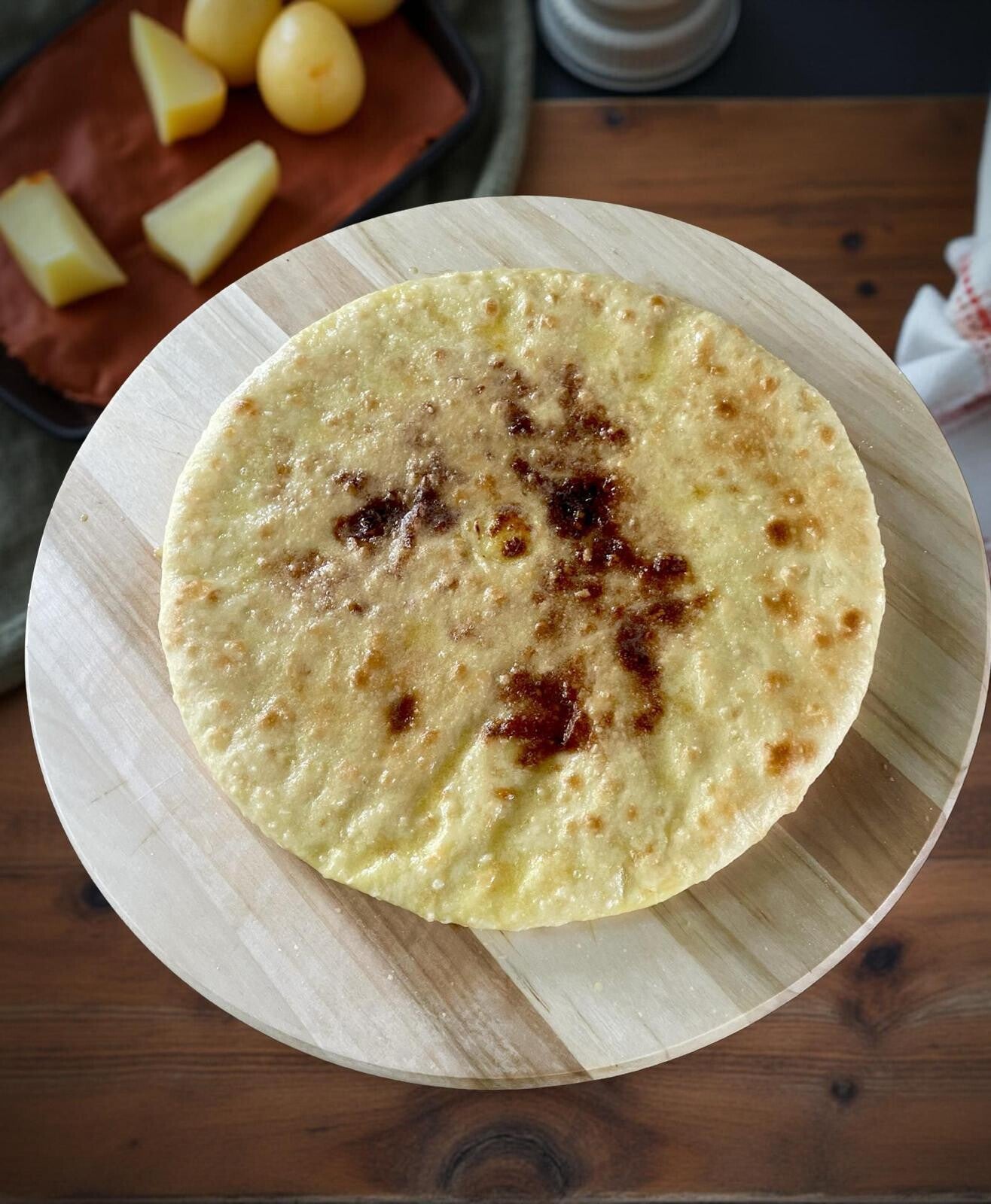 Ossetian pie with potatoes