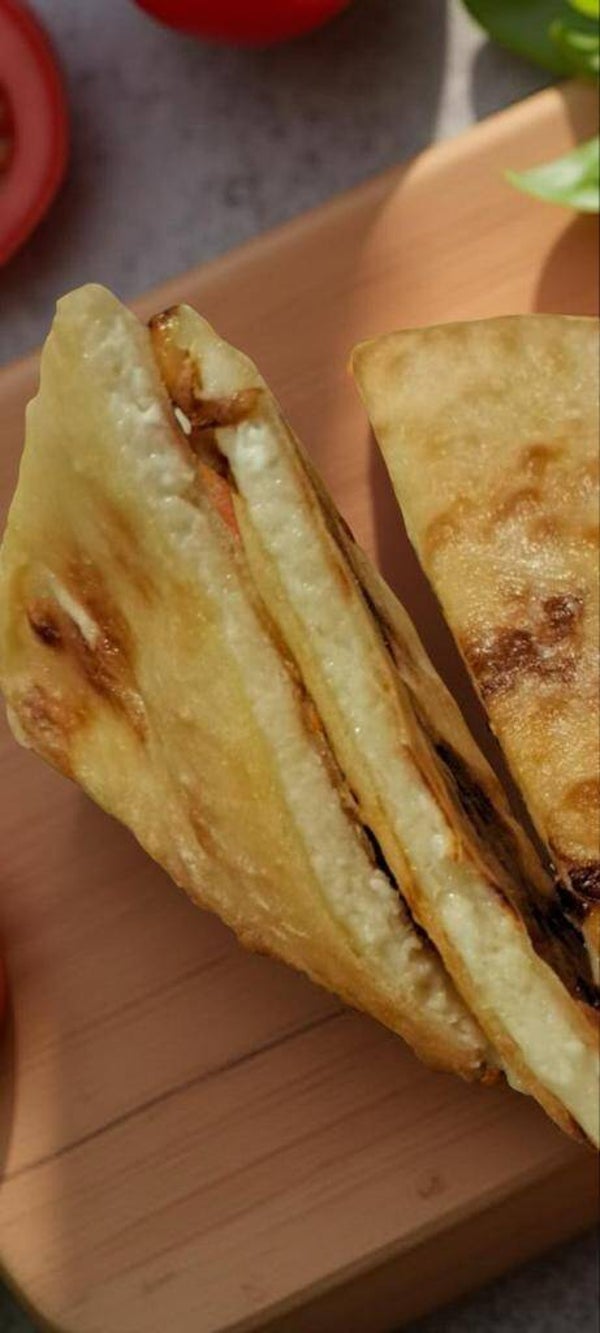 Uælibæh - Ossetian cheese pie