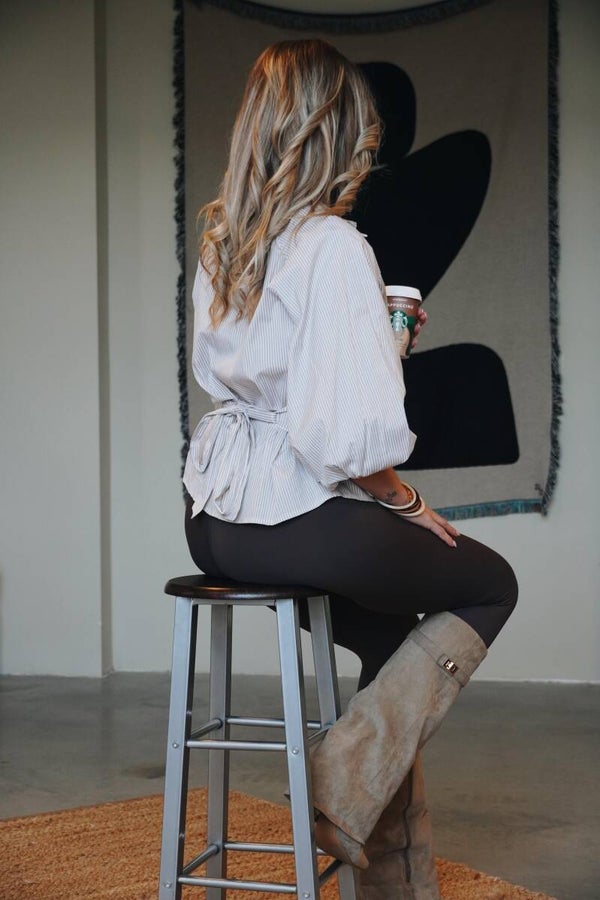 Taupe gestreept blousje pofmouw