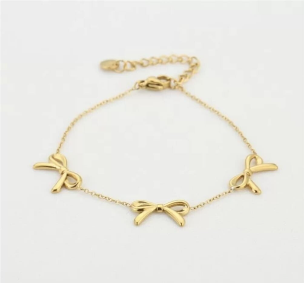 Bow bracelet