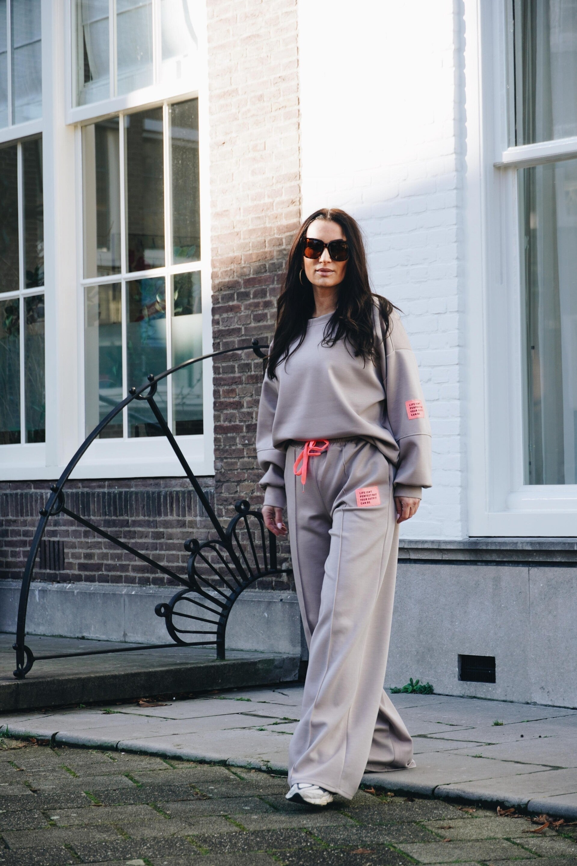 Comfy pak beige met roze patch