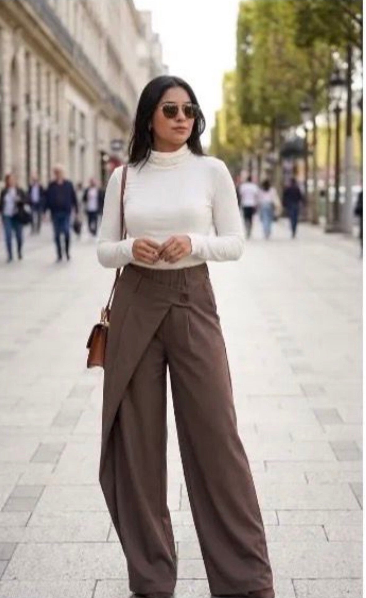 Overslag pantalon met elastiek boord en steekzakken