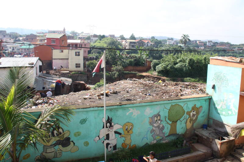 mada2012-756_15550071052_o-standard-89kwxk.jpg