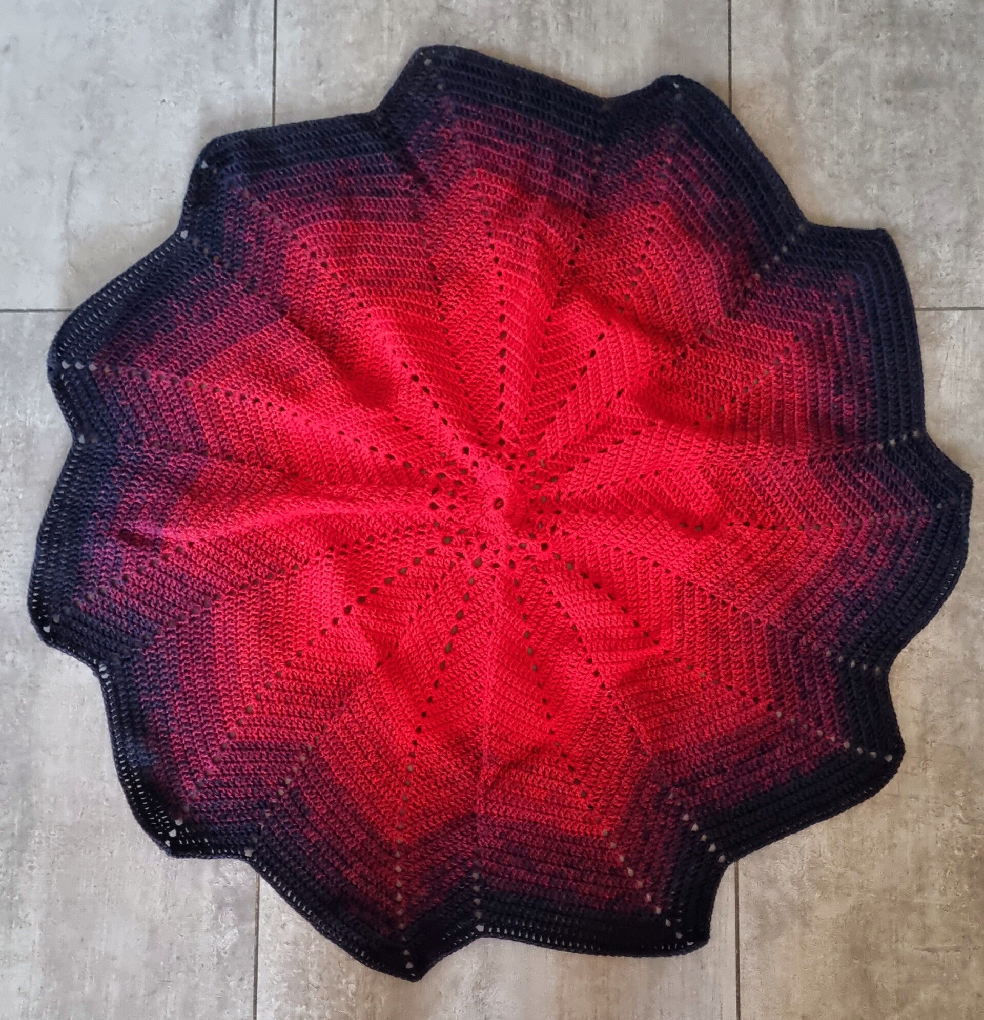 Mitteldecke "Red Star"