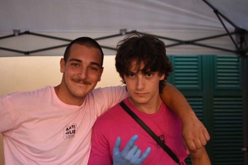 ragazzi-standard-0ku6kt.jpg
