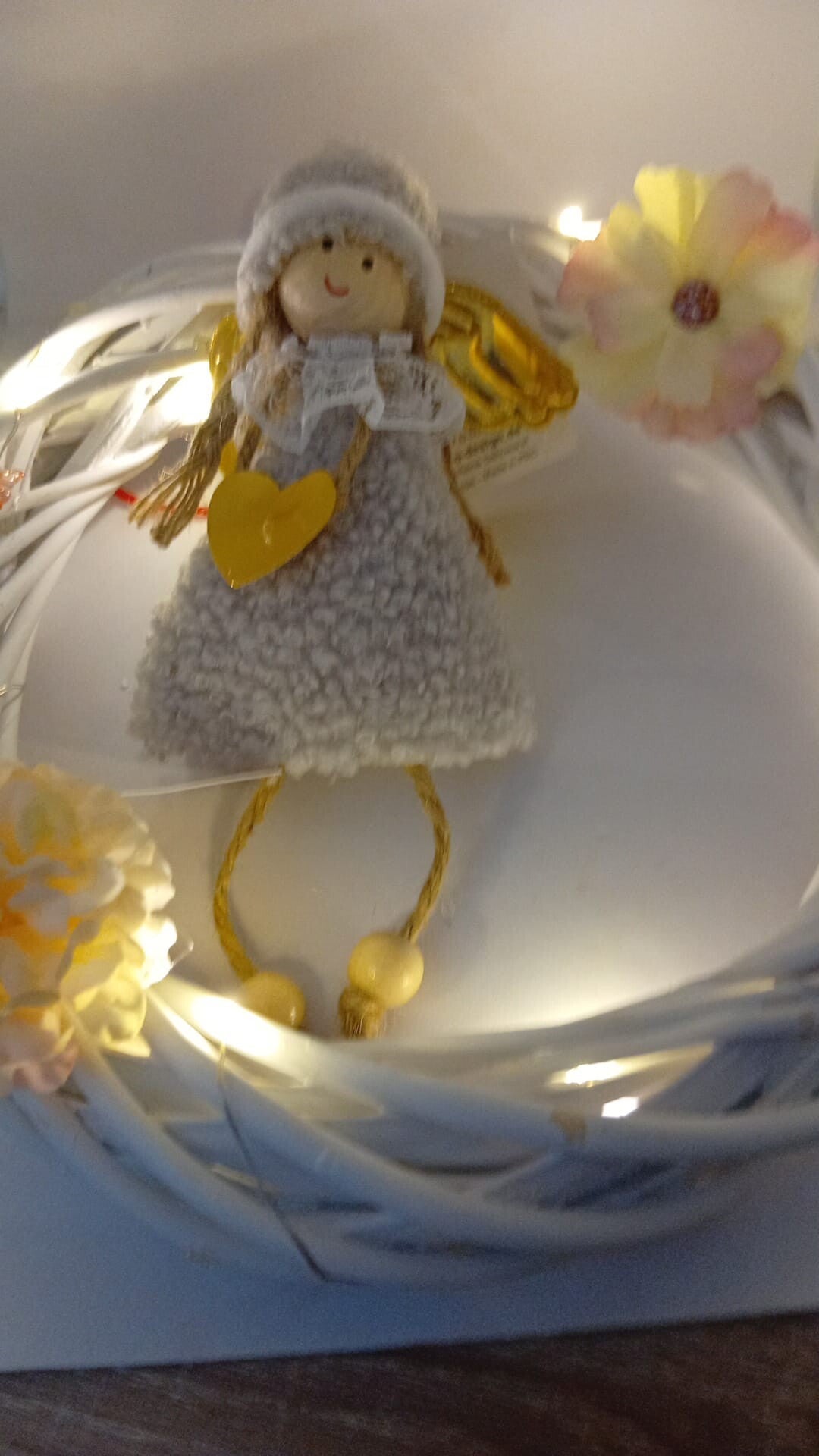 Angel wreath