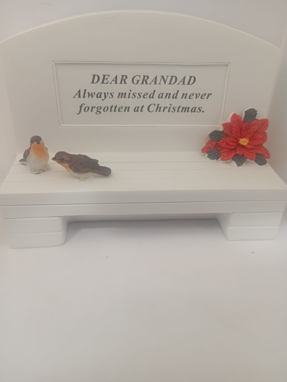In Memory of Grandad at Christmas robin benchn h