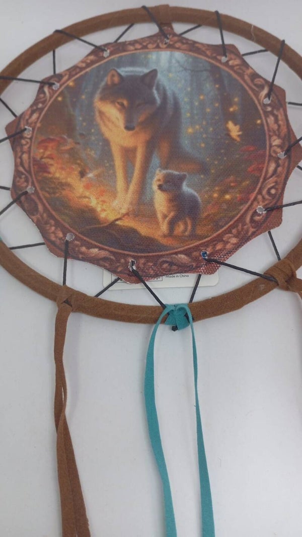 Dreamcatcher wolf