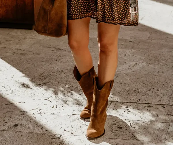 Cowboy Boot - Wildleder in Zigarre