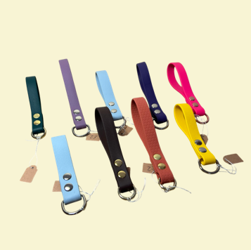 Multiple grab tabs (forest green, mauve, polar blue, navy, passion pink, polar blue, dark brown, apricot hexa, sunflower)