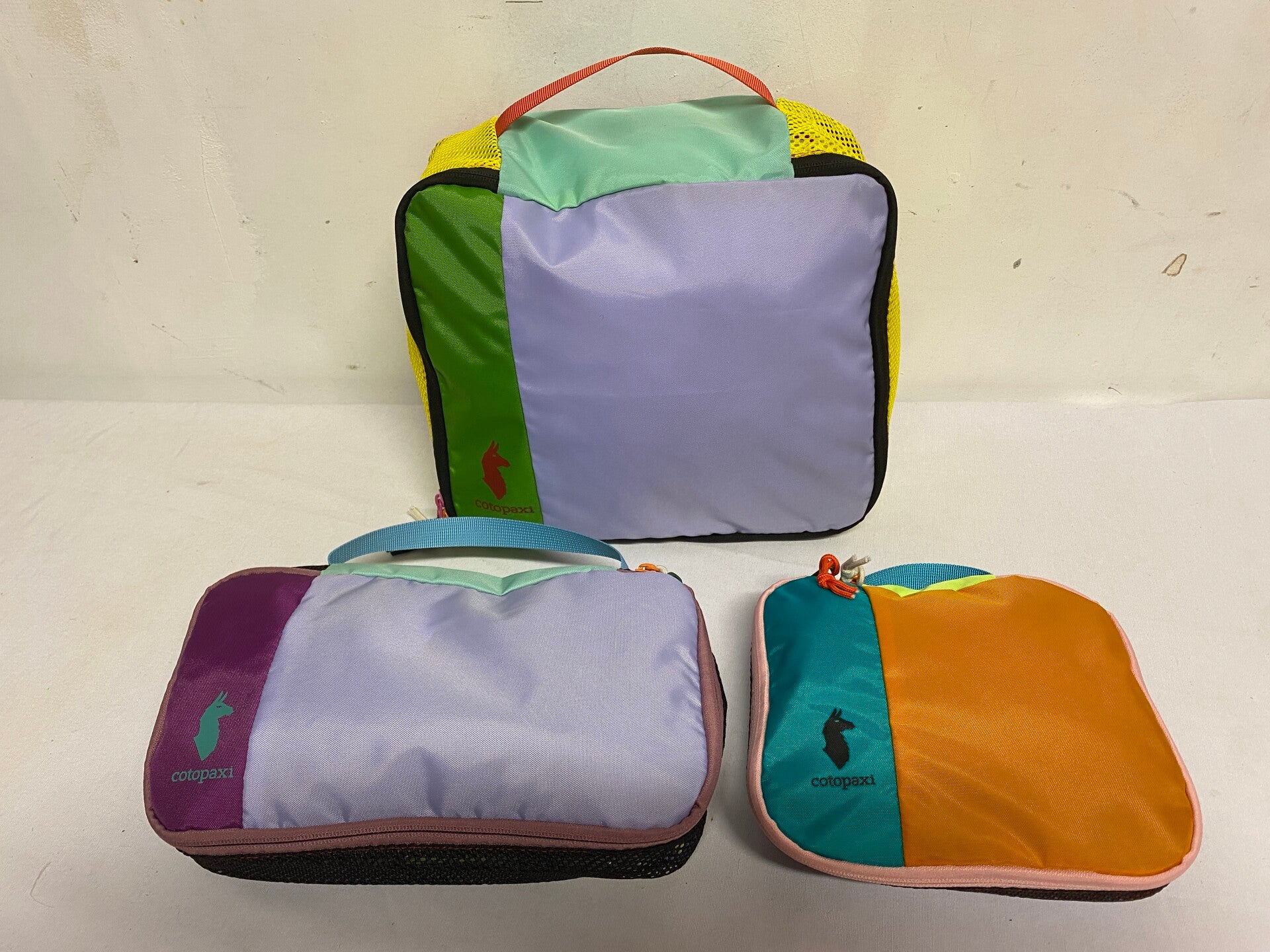 Cotopaxi -Trousse à maquillage