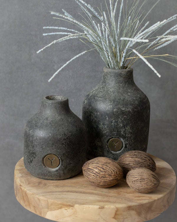 Vaas Neck Basalt - XS | Brynxz