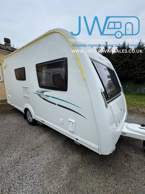 Elddis Xplore 402