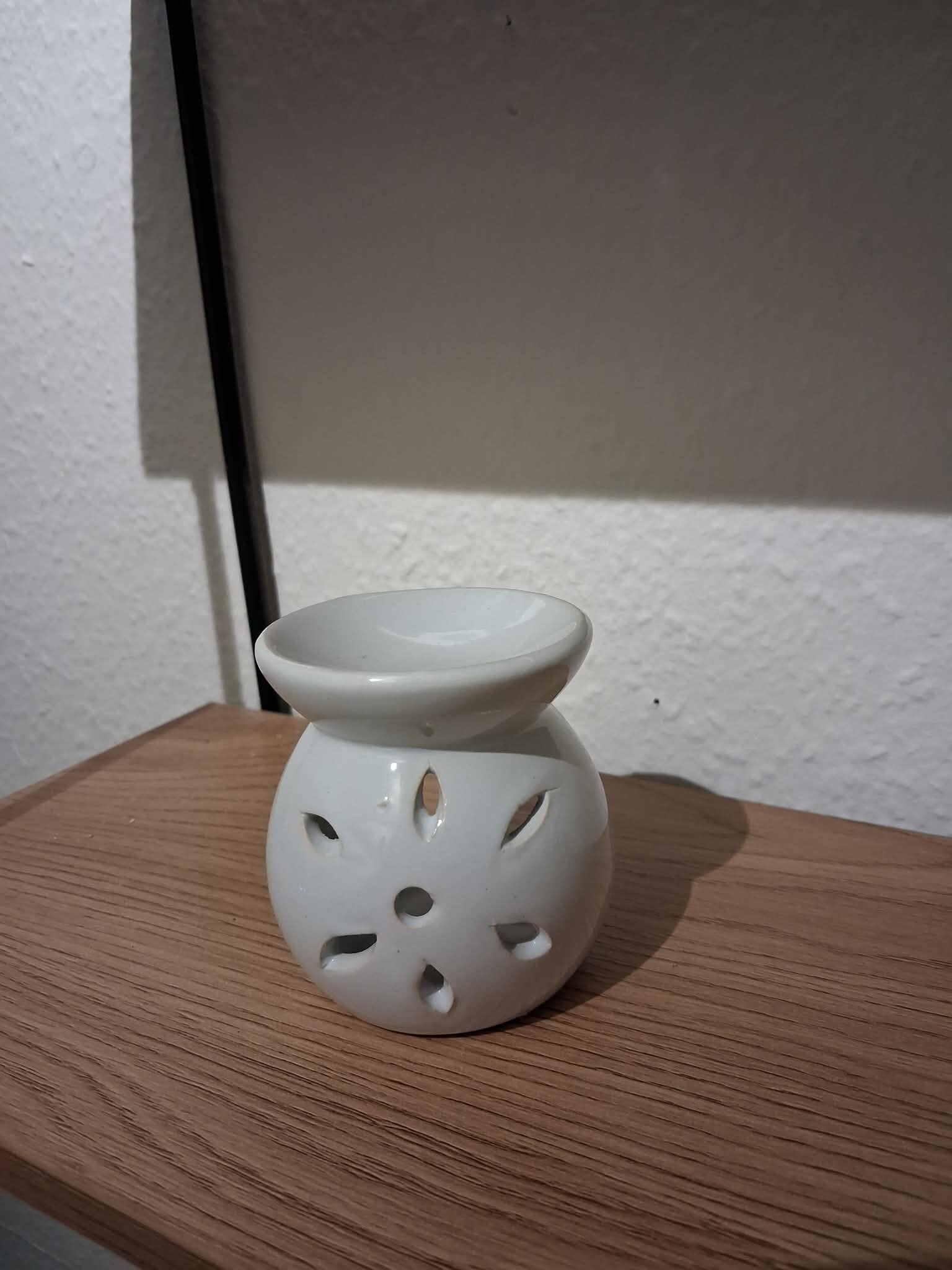 Lille hvid duftlampe