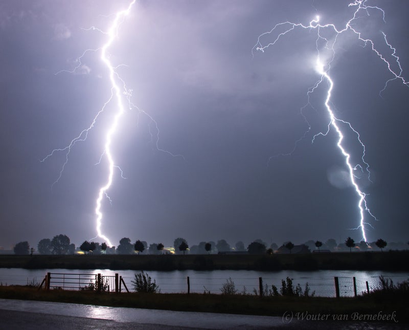 Dubbele blikseminslag bij Malden, 29 augustus 2019