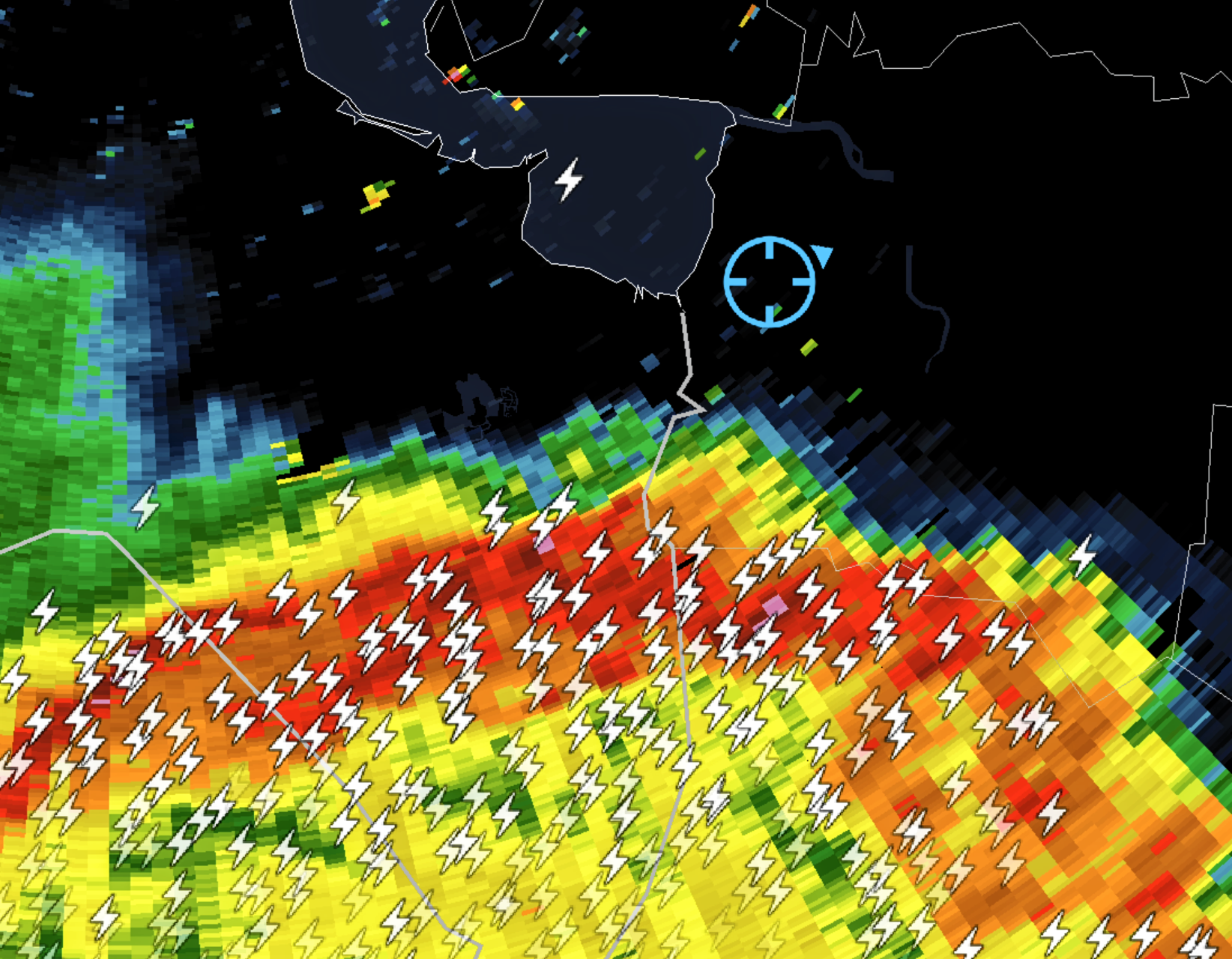 Radarbeeld met onze locatie, net noordoost van Groningen, 30 juni om 22.15 uur (Radarscope)