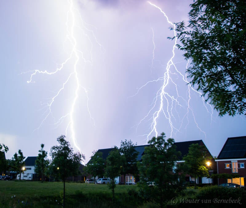 Forse dubbele minner vlakbij onze locatie, Schinveld, 21 mei rond 21.10 uur