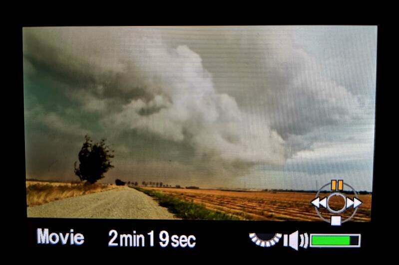 Naderende shelfcloud en stofstorm (preview uit video), Normandië in Frankrijk, 12 augustus om 16.39 uur