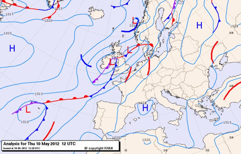 KNMI frontenanalyse voor donderdag 10 mei 2012