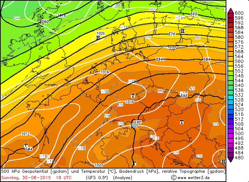 Weerkaart (T500, luchtdruk en bovenstroming) voor 30 aug 2015, 18z/20u (GFS / bron Wetter3.de)