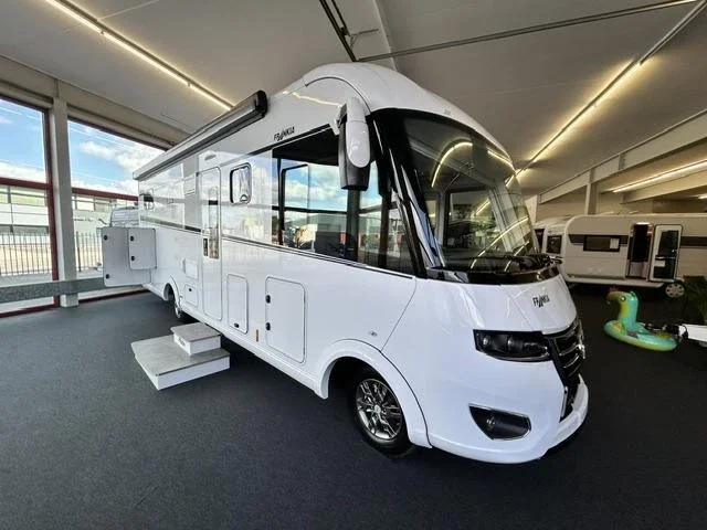 Frankia F-Line 790 GD