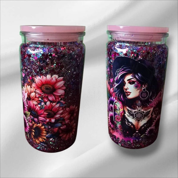 Schneekugelbecher mit Lady Design im Traum von bunem Glitzer