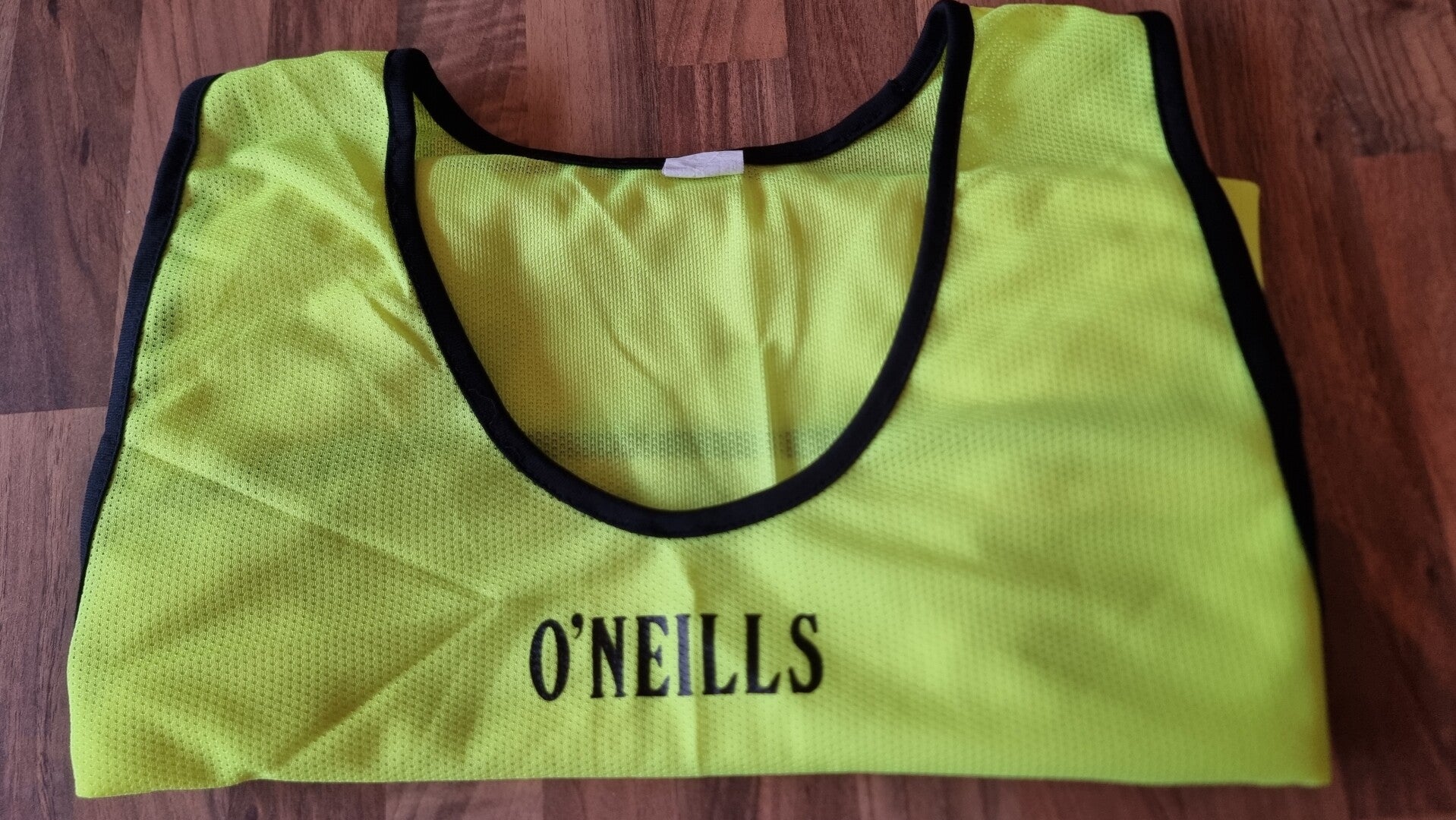 5 x Yellow Singlet (O'Neills) size Snr