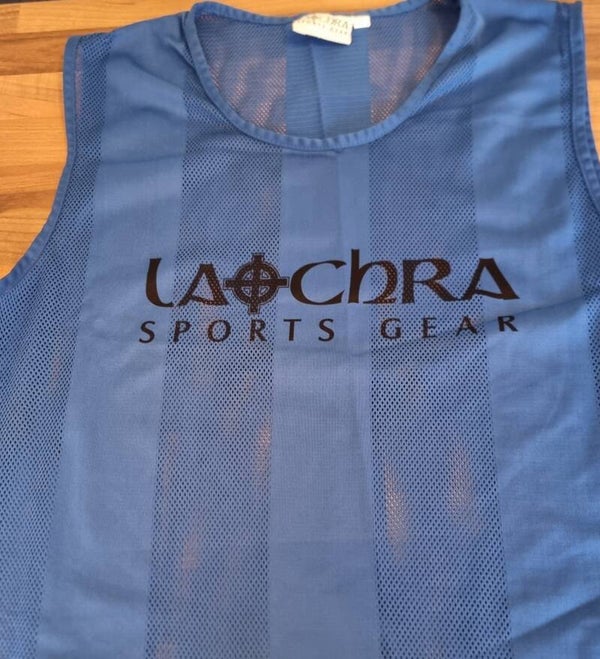 6 x Blue Singlet (Laochra) size large