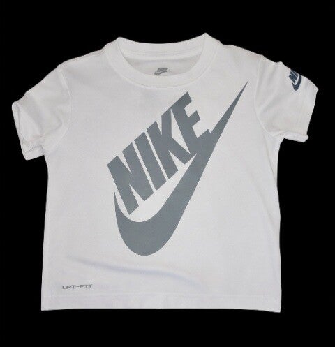 Nike tshirt - age 5