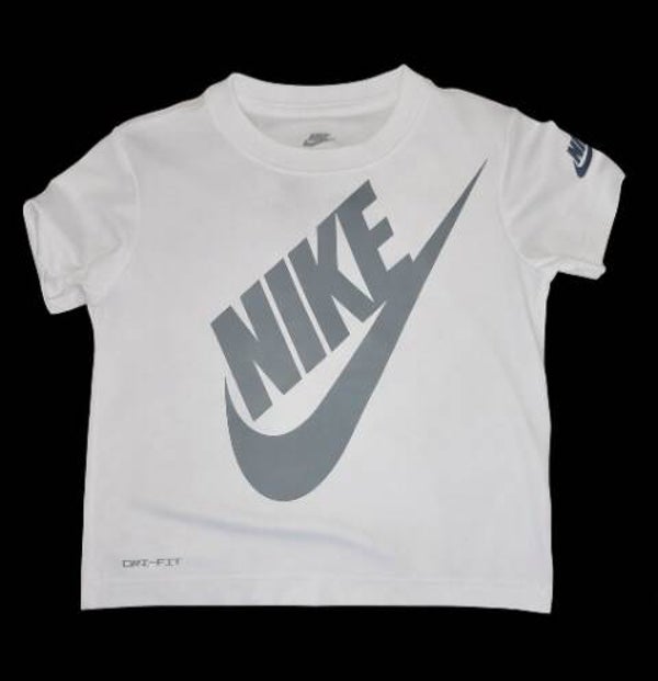 Nike tshirt - age 5