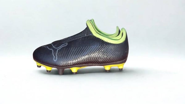 Football boots - size 10