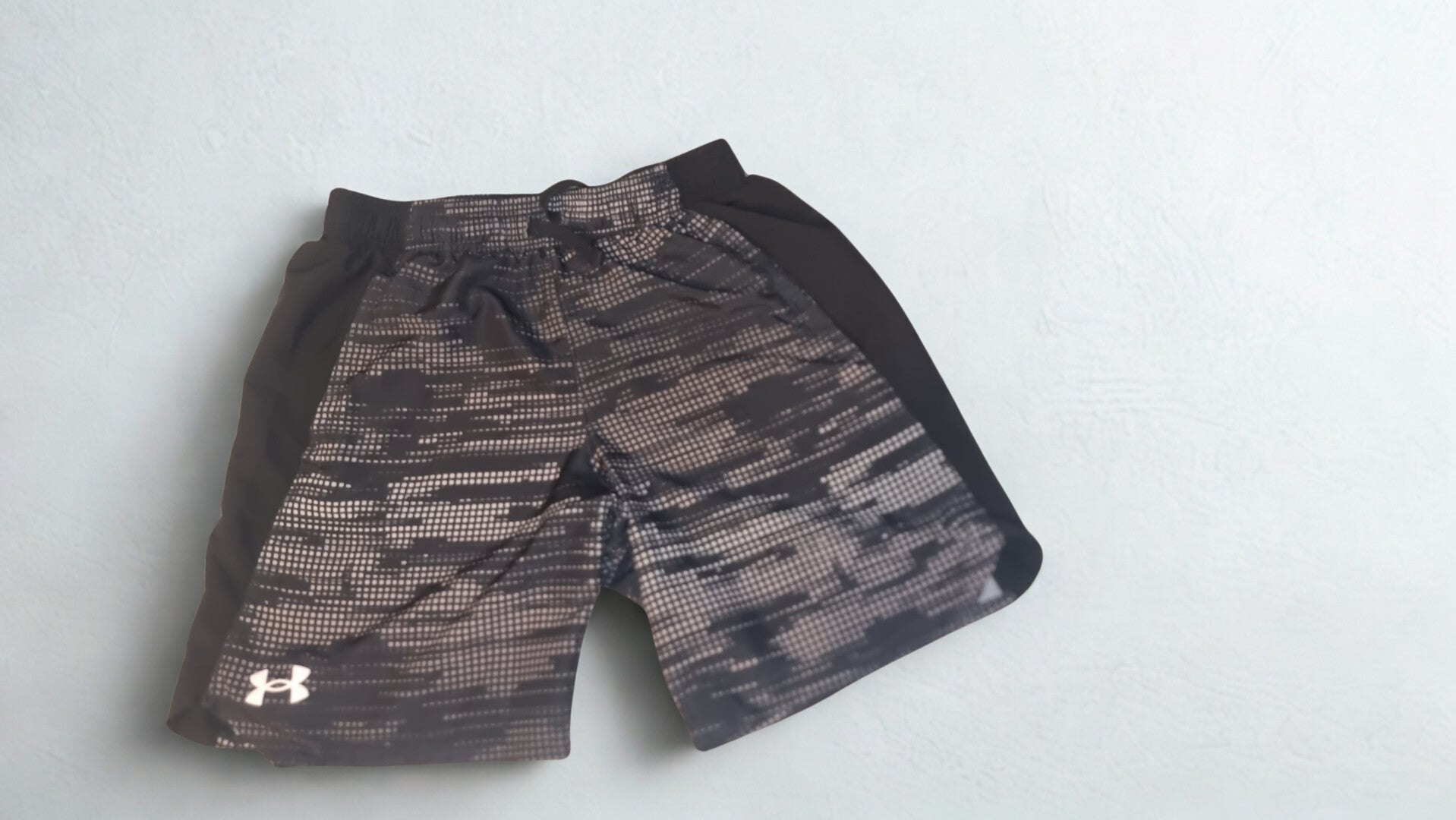 Under Armour - Sports shorts - Youth LG