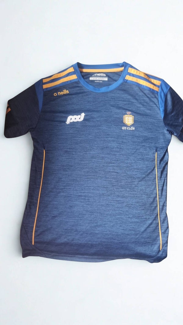 O'Neills Clare tshirt - age 10-11