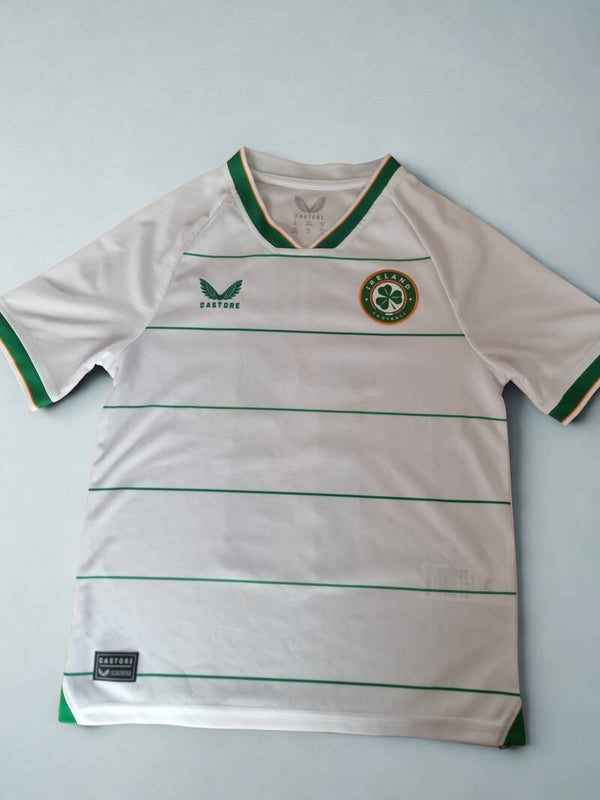 Ireland football jersey - age 10-11