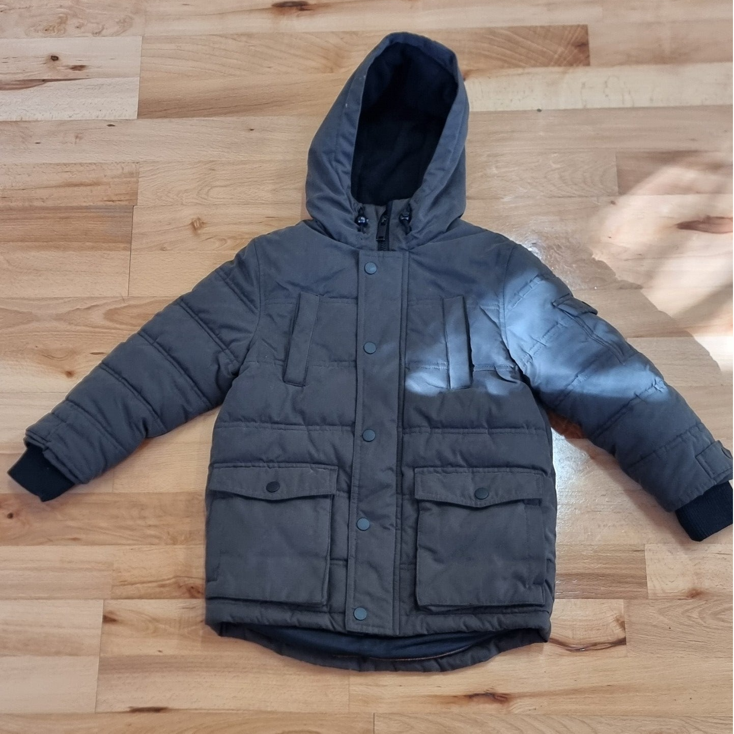 F&F Green warm winter jacket age 4-5
