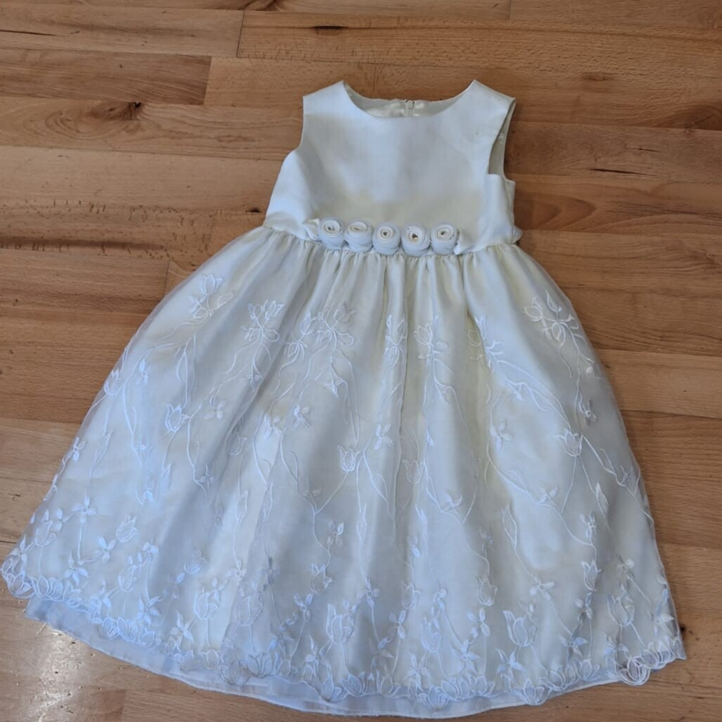 Cream dress - age 5
